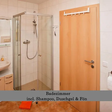 Auszeit Am Kurpark - Balkon - Ruhige Lage- Gratis Parkplatz & Wlan