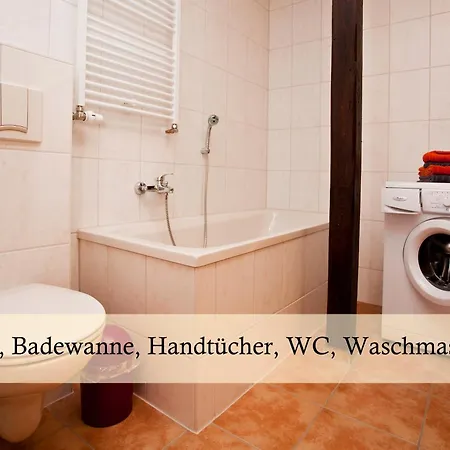 Auszeit Am Kurpark # Balkon # Ruhige Lage # Gratis Parkplatz & Wlan # Weimarer Land # Nahe Weimar & Erfurt Διαμέρισμα Bad Berka