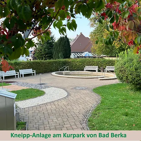 Διαμέρισμα Ferienwohnung Auszeit Am Kurpark Bad Berka - Laue Sommerabende Geniessen! # Balkon # Ruhige Lage # Gratis Parkplatz & Wlan # Naehe Weimar, Erfurt # Weimarer Land